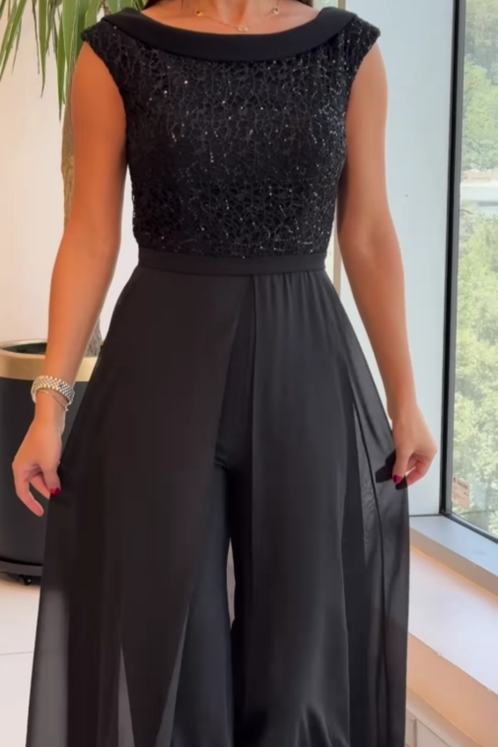 Phoebe™ | Stijlvolle mouwloze jumpsuit