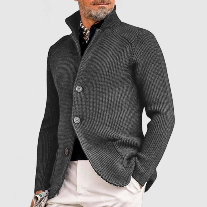 Marc | Refined Comfort in a Timeless Design