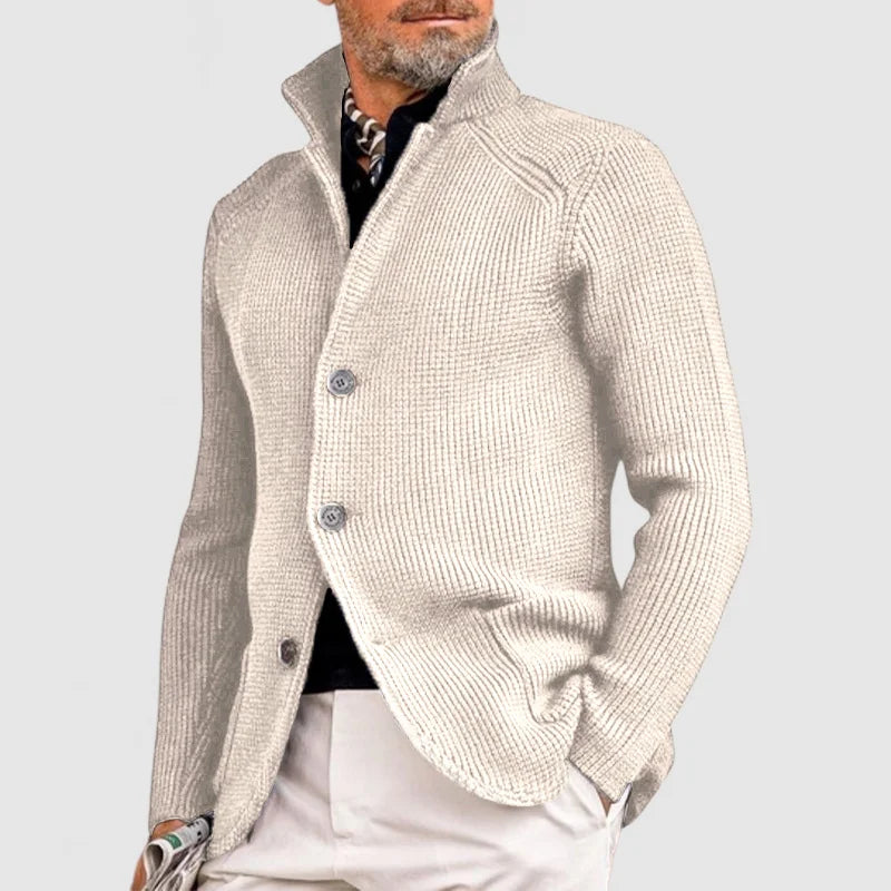 Marc | Refined Comfort in a Timeless Design