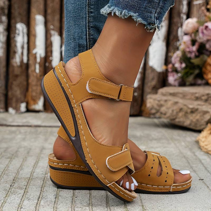 ELLIE | ORTHOPEDIC SANDALS