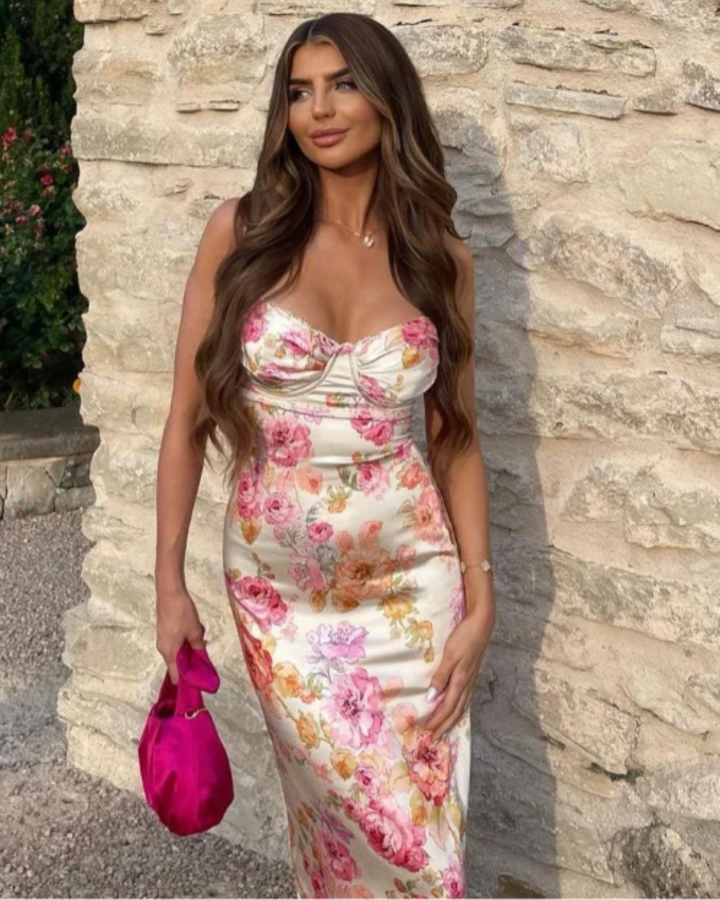 GINEVRA | FLATTERING FLORAL DRESS