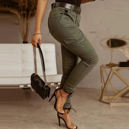 Phoebe | High-Waisted Cargo Jeans